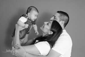 Belle photo de famille en noir et blanc